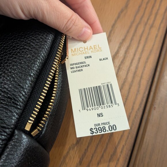 NWT Michael Kors Erin Medium Zip Pocket Leather Backpack Gold Tone Hardware - Picture 4 of 7